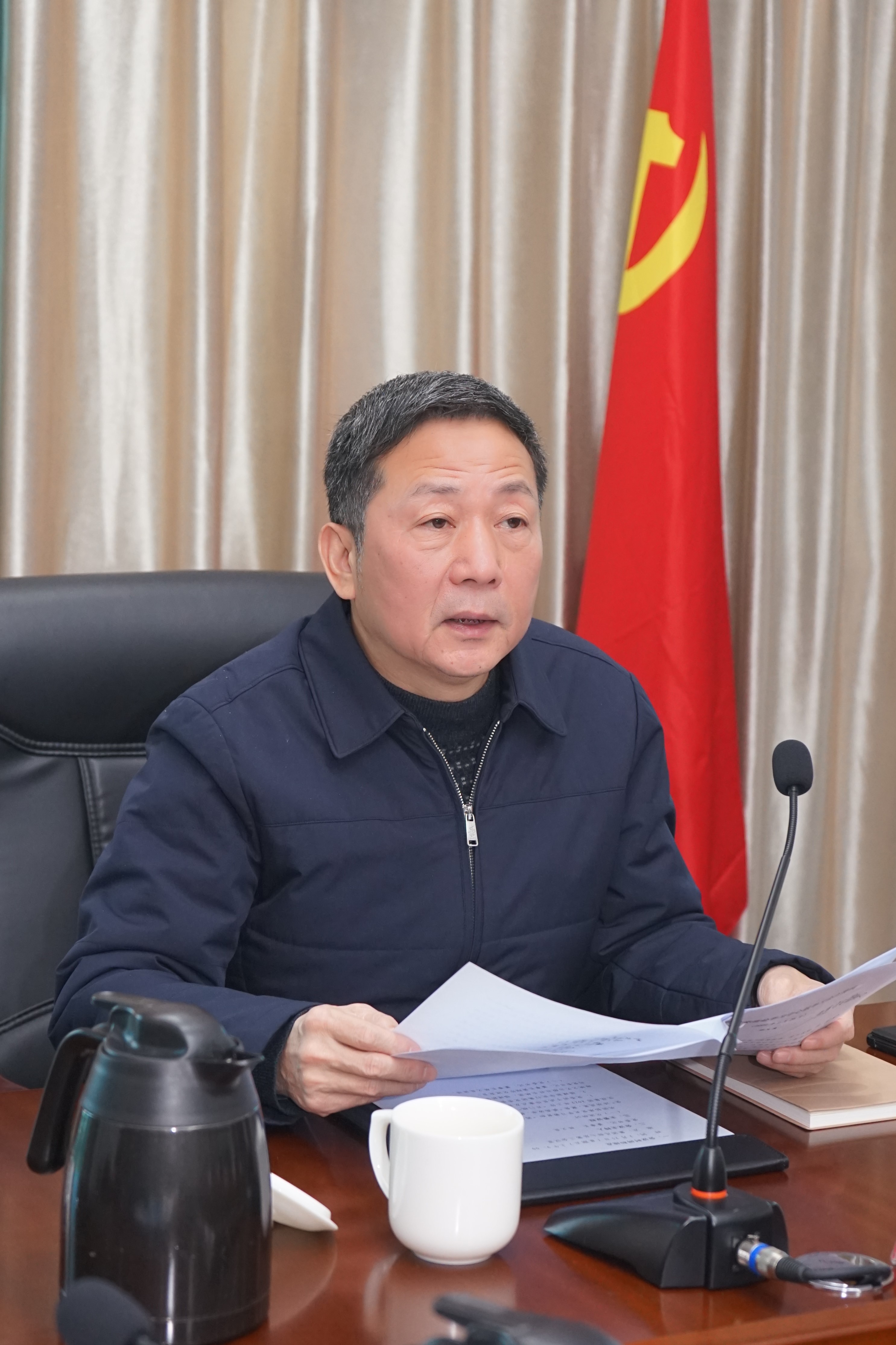 海峽出版發(fā)行集團(tuán)召開“三提三效”動(dòng)員部署會(huì)暨中心組學(xué)習(xí)會(huì)