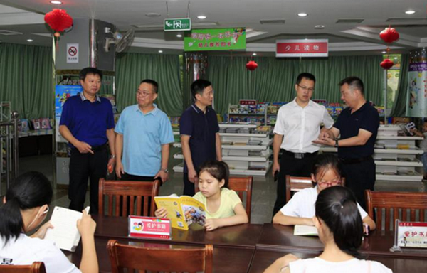 何強赴寧德、龍巖、泉州轄區相關分公司調研