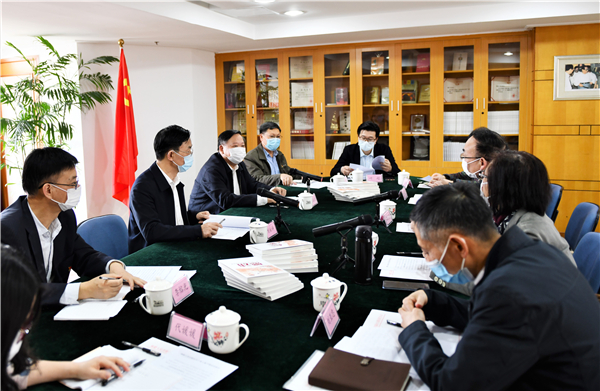 福建省政協副主席劉獻祥帶隊走訪委員單位福建人民出版社 助推企業復工復產