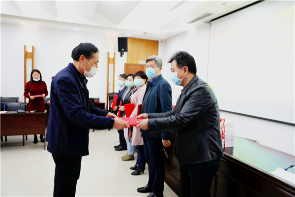 海峽出版發行集團所屬出版單位向省精神殘疾人及親友協會捐贈30萬元圖書