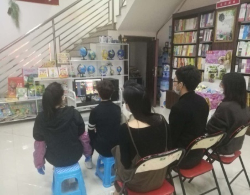 福建新華發行集團全力推動《習近平在廈門》《習近平在寧德》“七進”工作