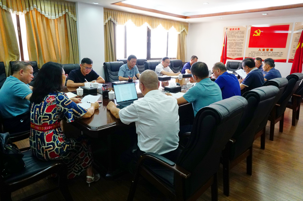 福建新華發行集團召開《習近平談治國理政》第三卷發行工作專題會議