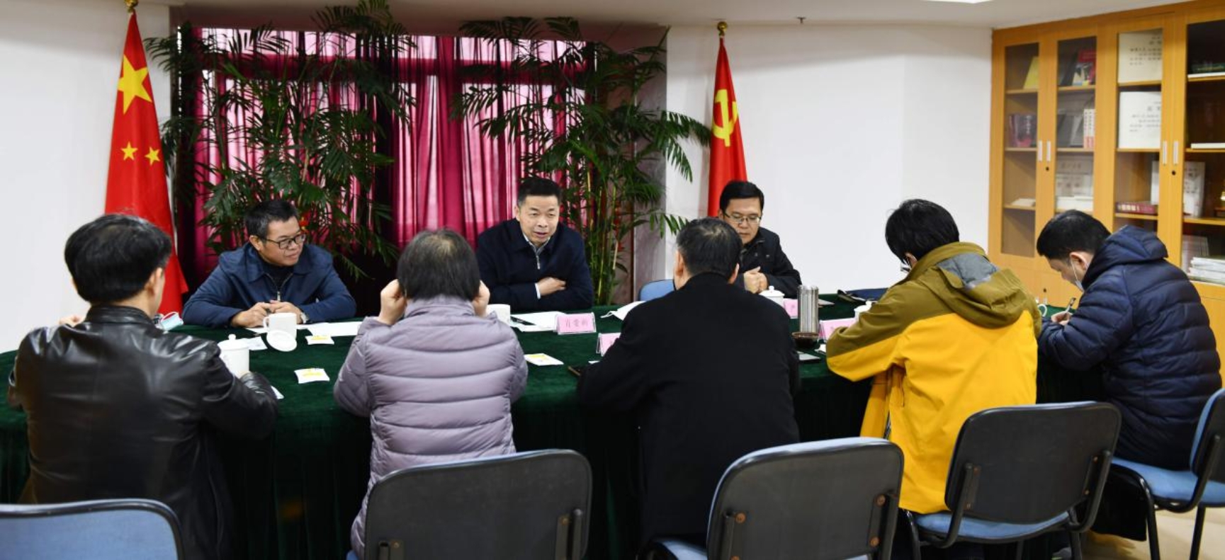 肖貴新調研_副本