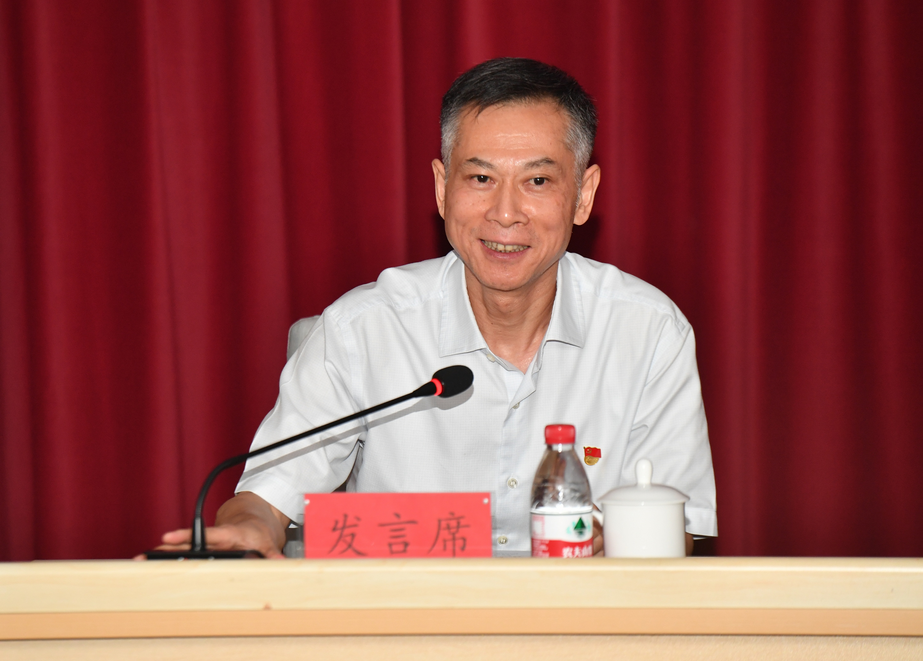 “七一勛章”獲得者林丹同志與海峽出版發行集團黨員干部交流座談