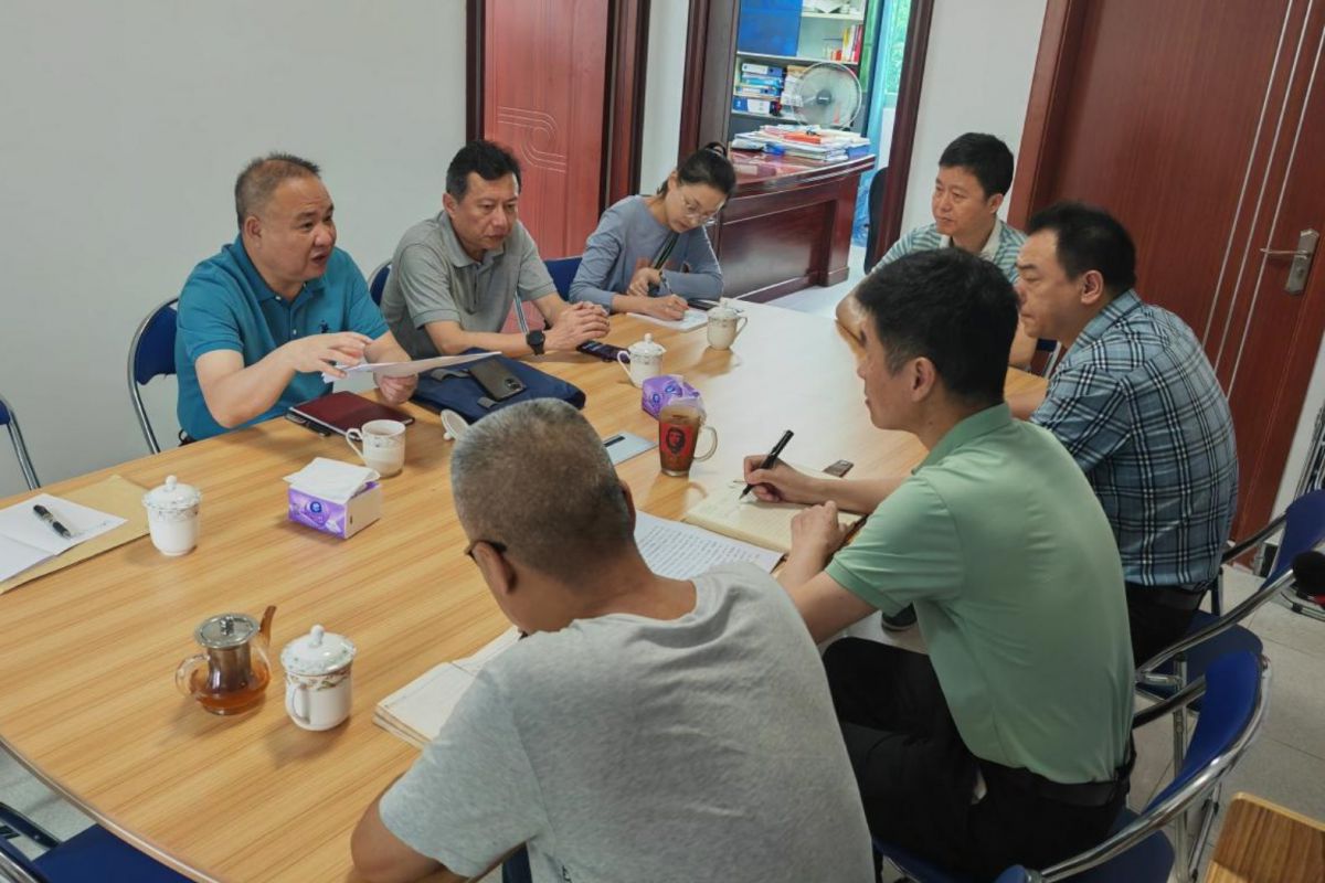 0f42f22eea68d4e54cfbea7df6d50bb